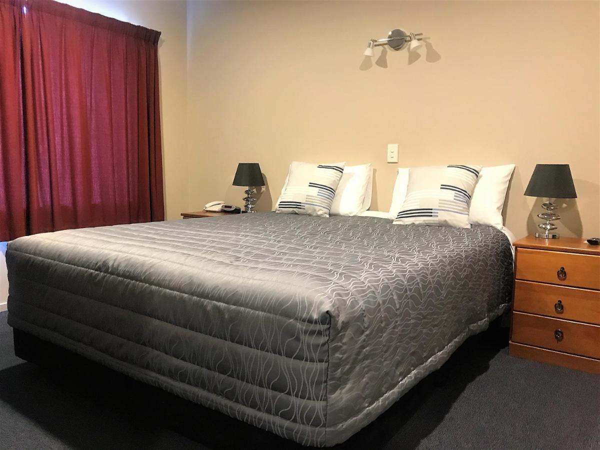 Phoenix Motels Temuka Exterior foto